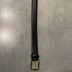 Bergdorf Goodman, men’s black leather belt sz 40 made in Italy